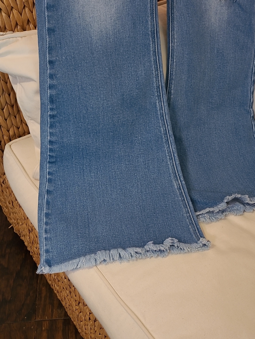 Kancan Distressed Light Blue High-Rise Button-Fly Flare Jeans - Women - Picture 4 of 5